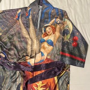 Vintage Style silky Pin-Up Robe with pockets